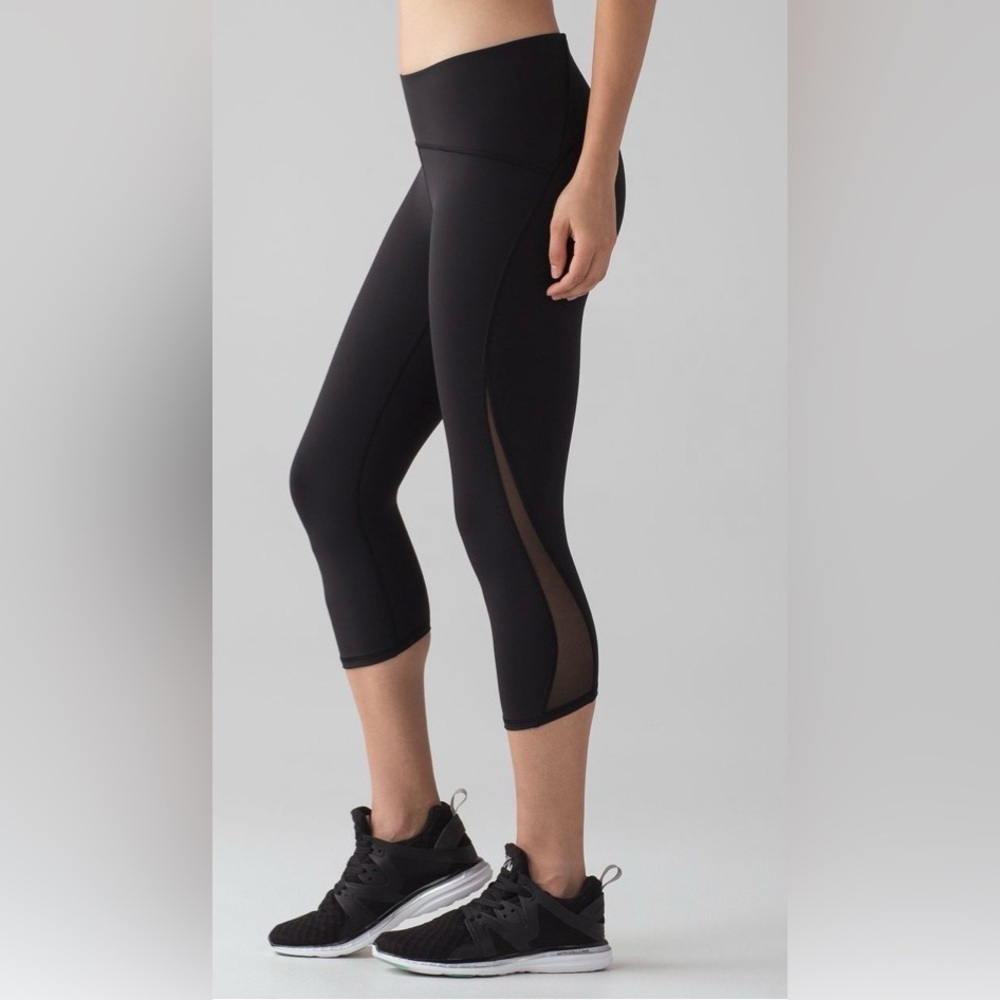 Lululemon Train Times Crop Leggings 17” Black Full-On Luxtreme Mesh‎ size 4